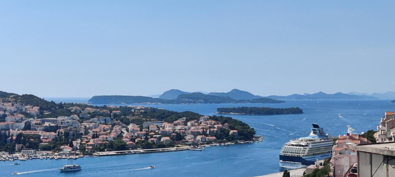 Appartamento Kate'S Studio With An Amazing View Ragusa Esterno foto