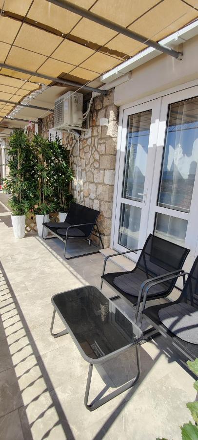 Appartamento Kate'S Studio With An Amazing View Ragusa Esterno foto